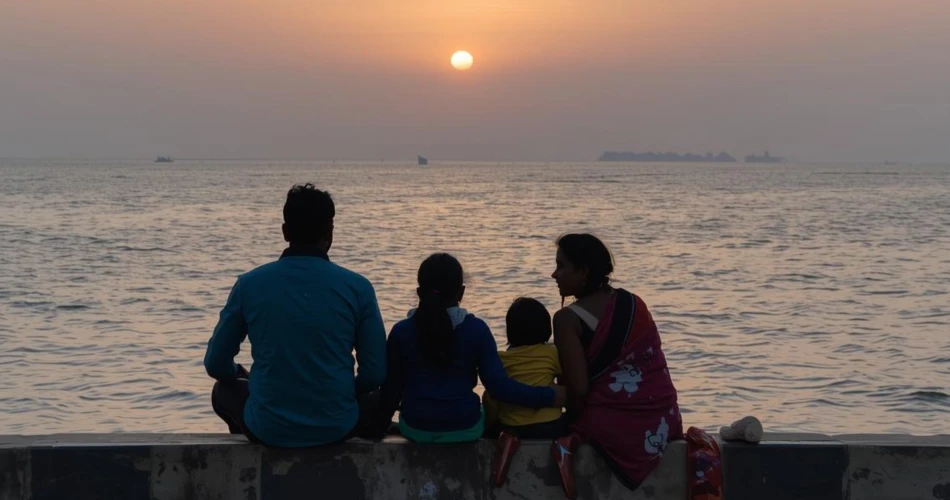 Top Marine Drive Sunset Points in Mumbai