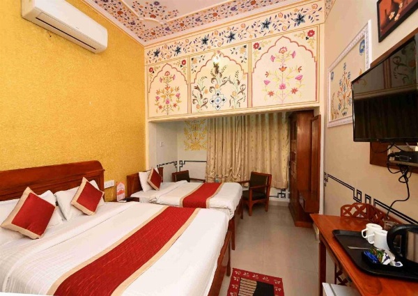 فندق فيراسات محل التراث - مركز مدينة جايبور image 155