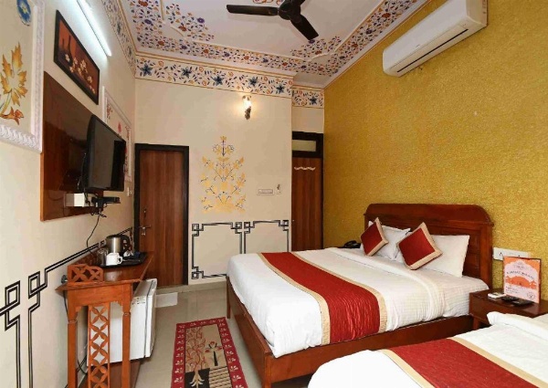 فندق فيراسات محل التراث - مركز مدينة جايبور image 156